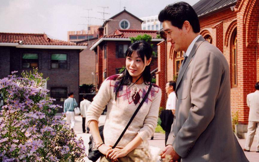 第一部：《女人是男人的未来》2004，评分7.4分