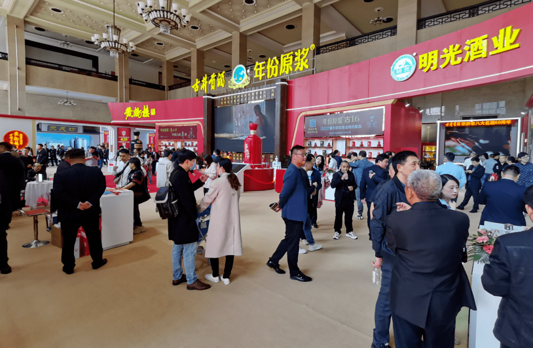 三品四香+名酒典范，古井春糖展露新图景