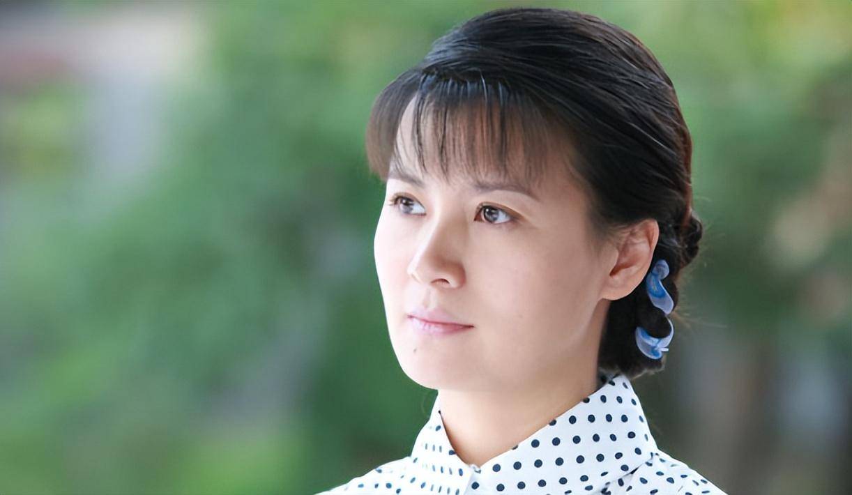 史兰芽与刘斌离婚23年，各自经历三段婚姻，却一个地下，一个天上