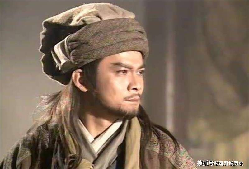 天龙八部中,大英雄乔峰为什么爱上阿朱?说出来你别质疑 天龙八部中,大英雄乔峰为什么爱上阿朱?说出来你别质疑