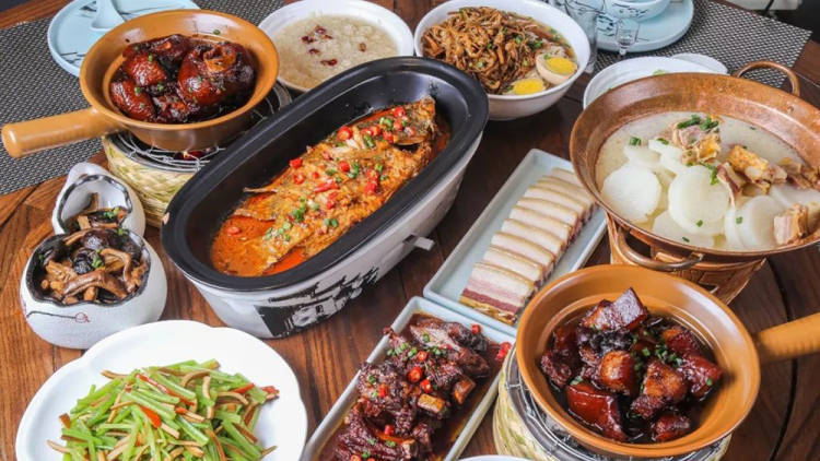 中华必博体育饮食文化：美食与历史的交融