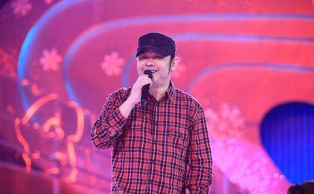 中国好声音节目组为了避开刀郎《罗刹海市》的梗,取消了导师转椅