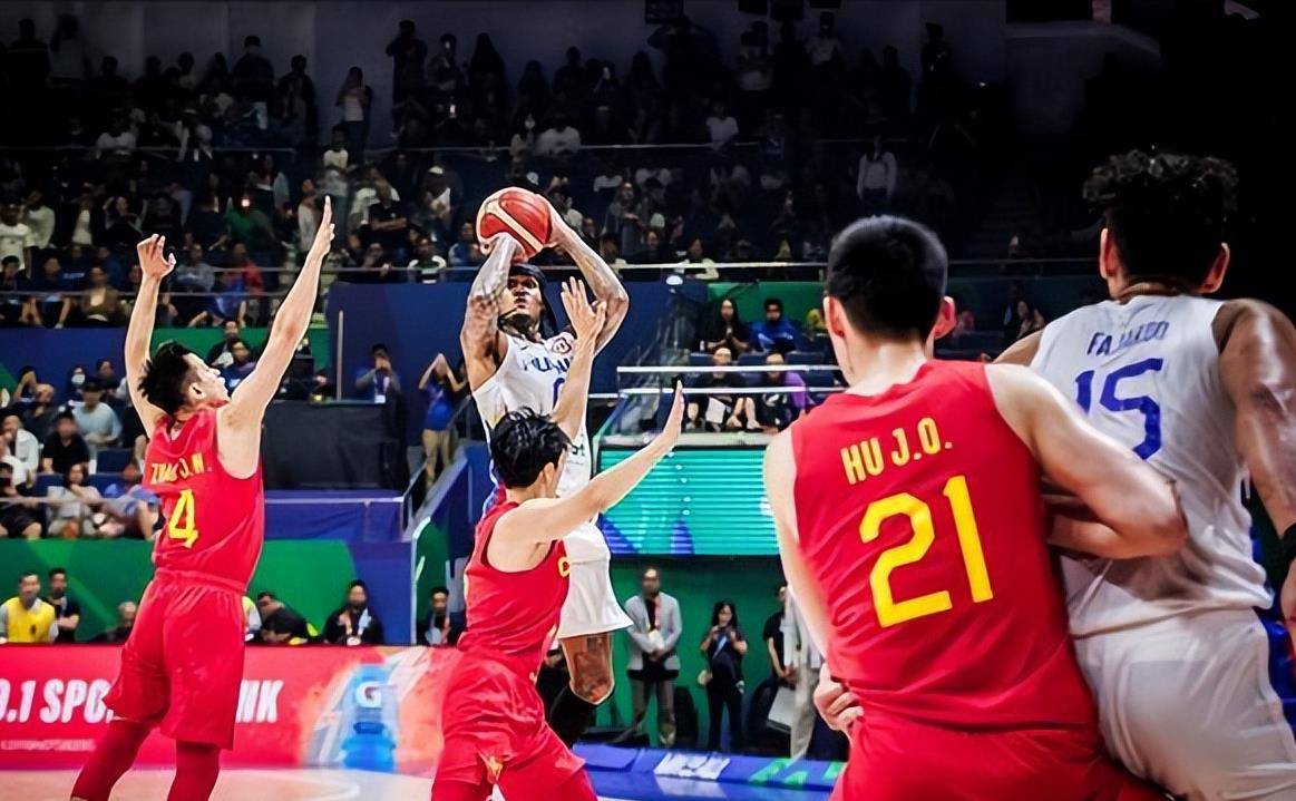 中国米乐M6 M6米乐男篮输球的头号罪人！单节输菲律宾23分他要负全部责任(图1)