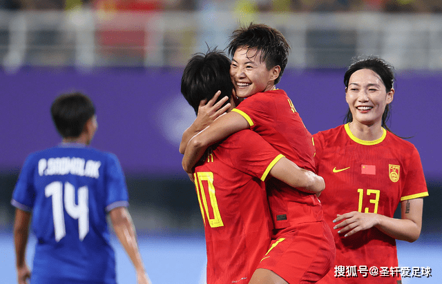 CCTV5现场直播！中国女足轰击奖牌，小组赛曾6-0狂胜对手，稳了？


正文