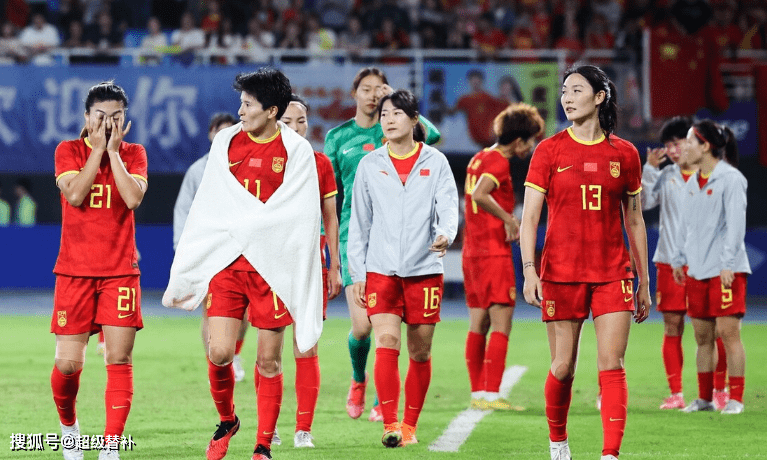 小组6-0攒底气！中国女足法驱世界第50，减员+稳夺季军，CCTV5直播