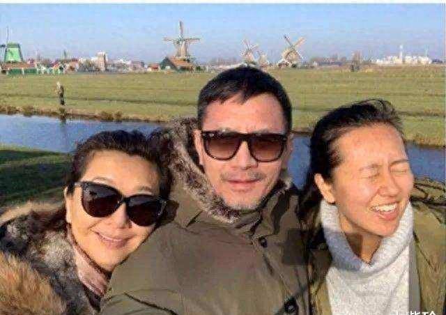 原创“大众情人”江珊的瓜！远不止国内挣钱，国外花钱那么简单