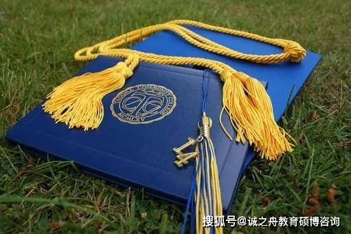 双证指的就是咱们说的学历证书和学位证书，因为在国内大学毕业拿到的就