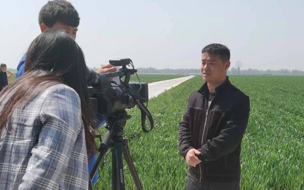 清丰县农技中心 马志超4月28日，按照清丰县委、县政府统一安排，我有幸参