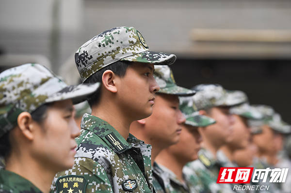 郴州北湖区人武部召开年度民兵应急连点验大会