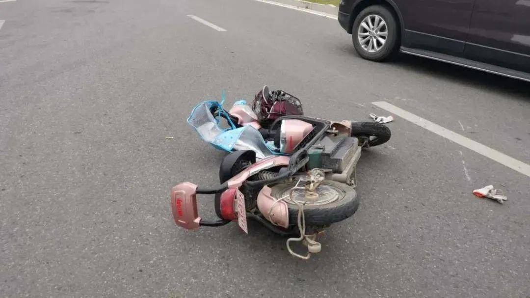 电瓶车的电瓶可以带上高速吗 d832e947f61541b7b5e86ecdc3587daa.jpeg
