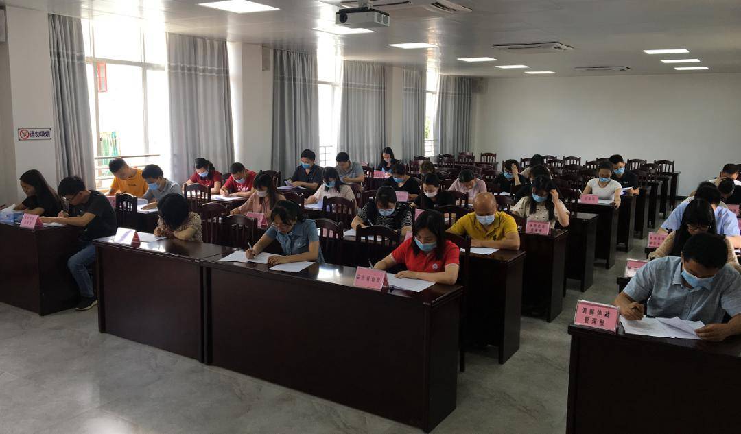 化州人口有多少人口_化州杨梅镇人口分布图