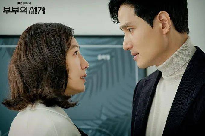 夫妻的世界在线观看剧集网 e5a3c70549b943899596b733a7e55eb9.jpeg