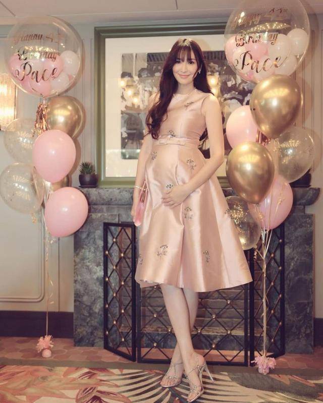 曾是李嘉诚旧居！吴佩慈男友纪晓波香港豪宅欠