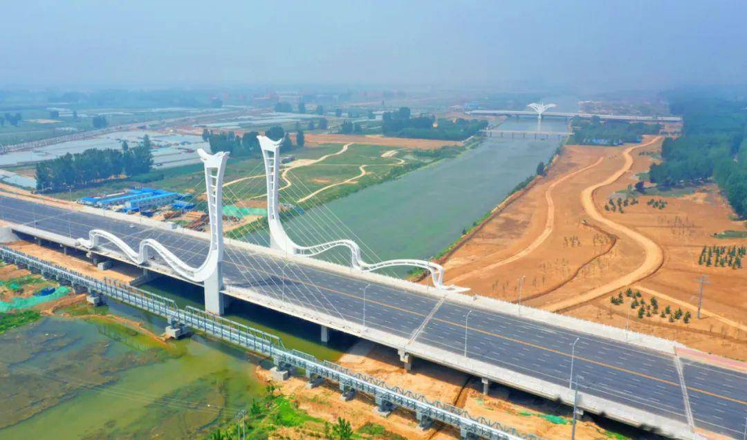 濮阳又多两个标志性建筑,"龙凤"双桥美翻了!