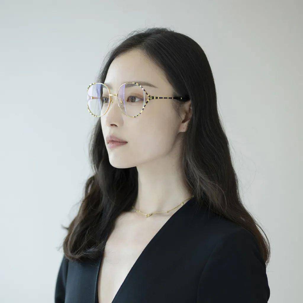眼镜框材质分为几种 5da6ed83def744c19553f5201266e9f6.jpeg