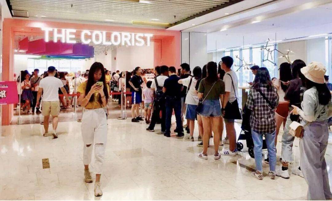 【彩妆】丝芙兰都慌了!火爆ins的“美妆界宜家”来魔都了!,