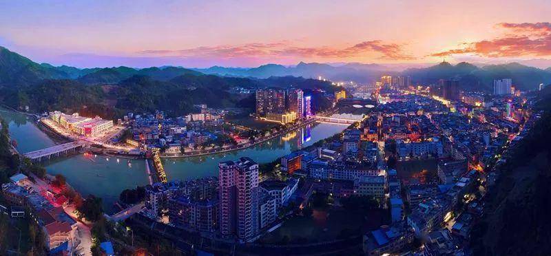 独山县多少人口_独山县水司楼图片(3)