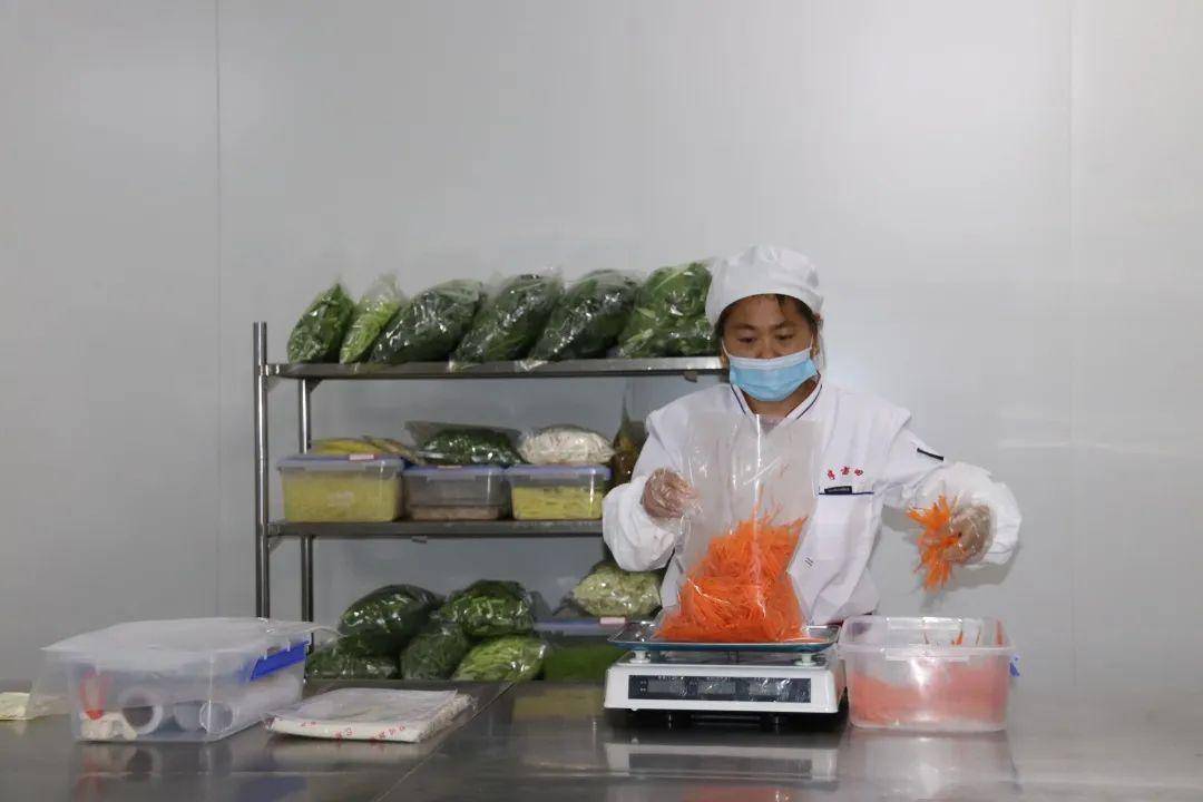 匠心做美食丨常熟服装城区域首家中央厨房来了