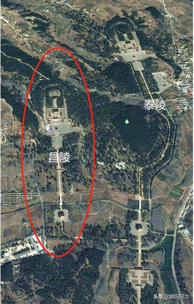 昌陵三大看点紫花石铺地的隆恩殿东暖阁佛楼和规模宏大的地宫
