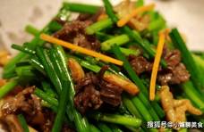 蒜苔炒肉时，先炒蒜苔还是先炒肉？总有人把顺序弄错，难怪不好吃