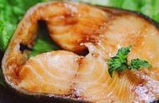 简单家常菜：生烤鳕鱼，芝麻辣味炒排骨，香辣肉丝，黑胡椒桂花煎