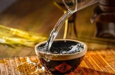 四川省是南派浓香的核心产区，这4款酒，都是地方酒的代表。