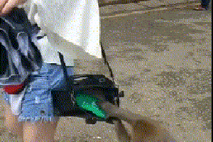 搞笑gif:看妹子这喝酒的表情,我就知道遇到对手了