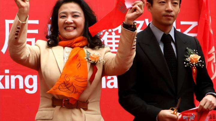 不要低学历小野孩,张兰是高学历主播吗?