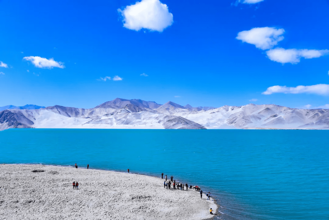八天游北疆大环线,你想看的风景都在这里_新疆