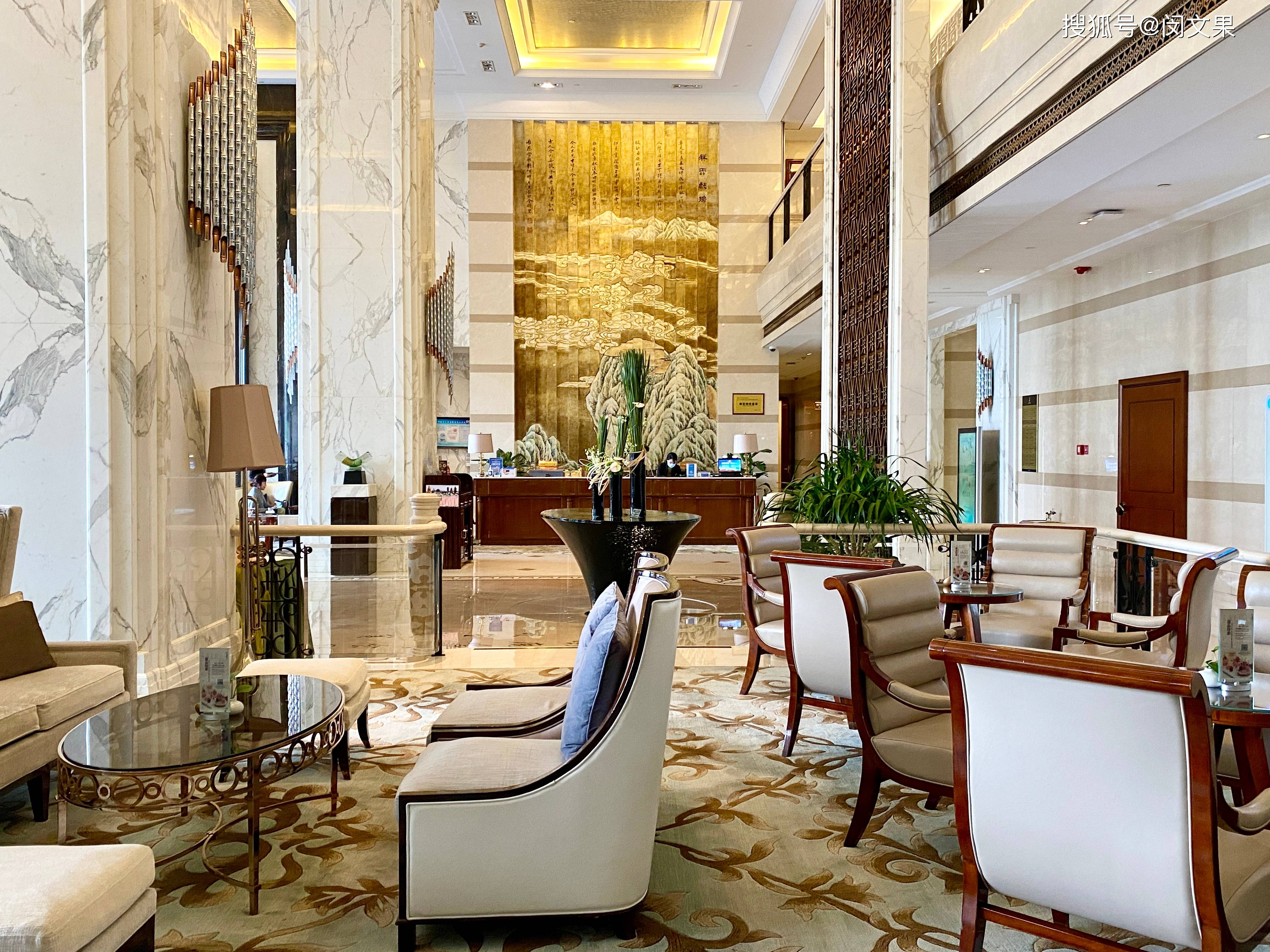 它是一家以音乐为元素的宝藏酒店硬件出色软件加分西安爵乐府大酒店