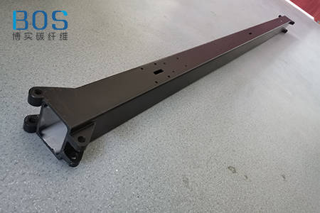 碳纤维机械臂改变工业生产智能制造