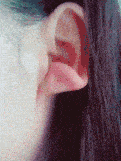 搞笑gif趣图,你们如此秀恩爱,那就别怪我秀演技