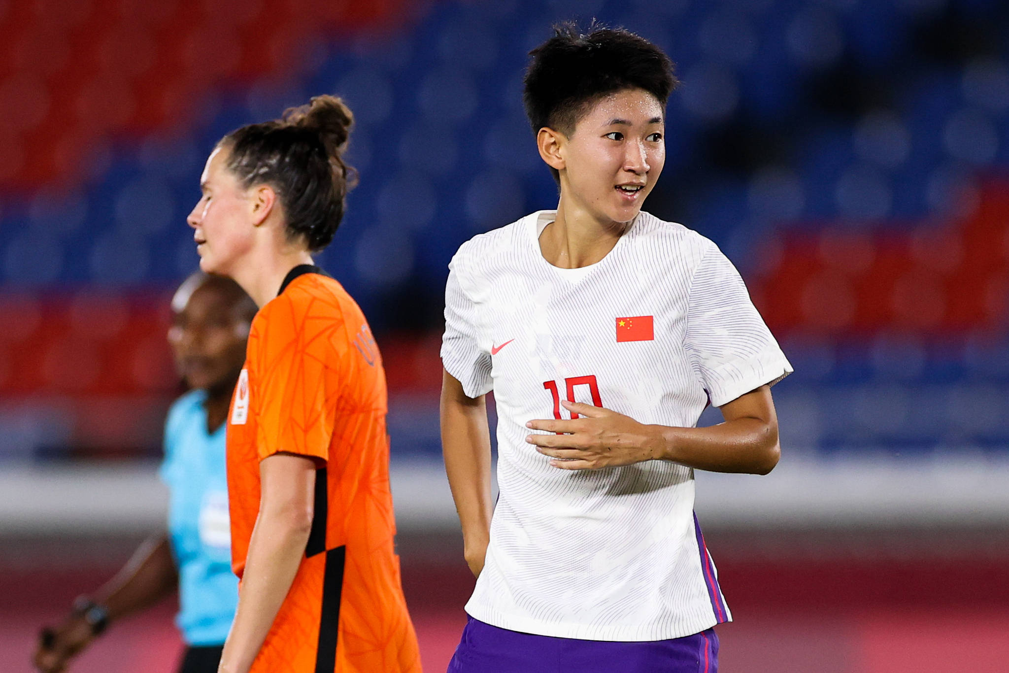 中国希望之星王妍雯小将攻入荷兰球门 返回搜