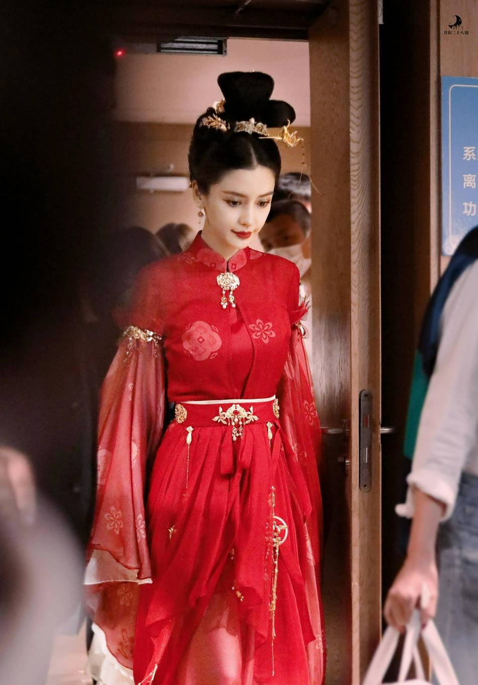 好绝!angelababy古装扮相惊艳 一袭白衣气质温婉