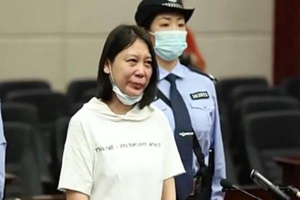 原创劳荣枝被宣判死刑后当庭痛哭,明明手上占满了鲜血还不思悔改