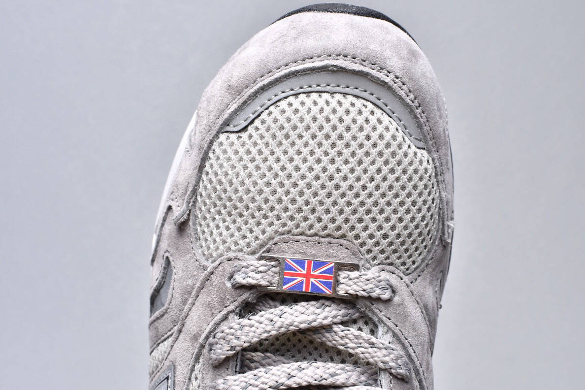 新百伦nb920元祖灰 mta 联名 new balance made in uk 英产复古慢跑鞋