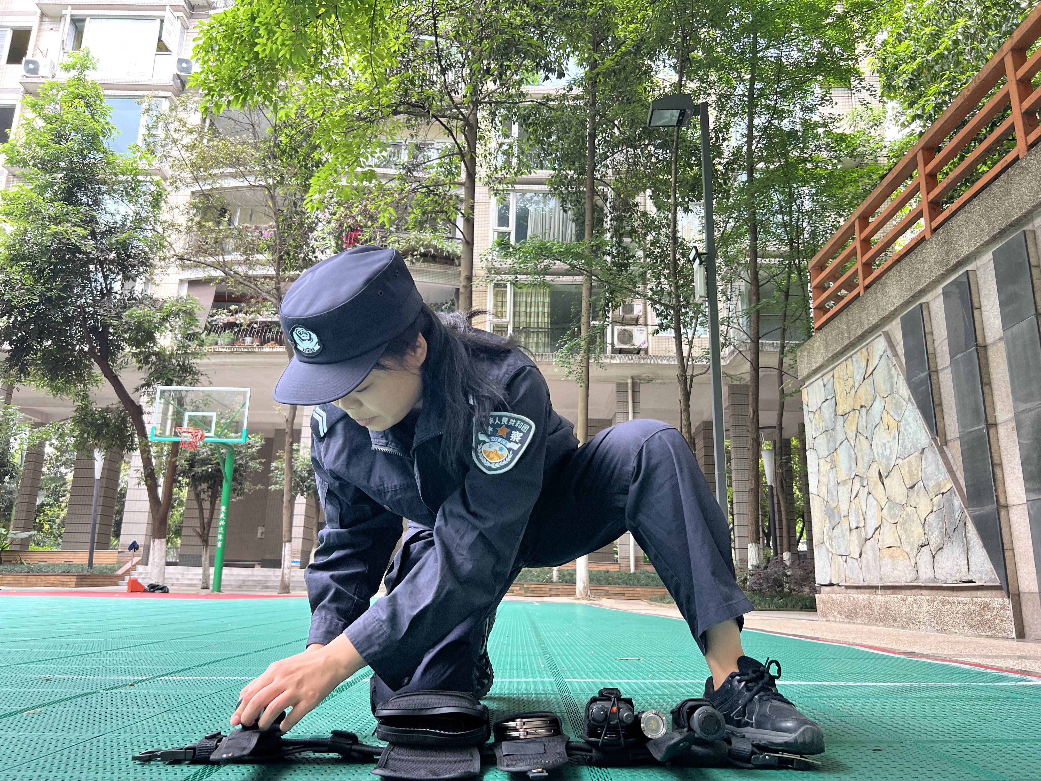 何雨婷丨在国门口岸寻找青春的意义