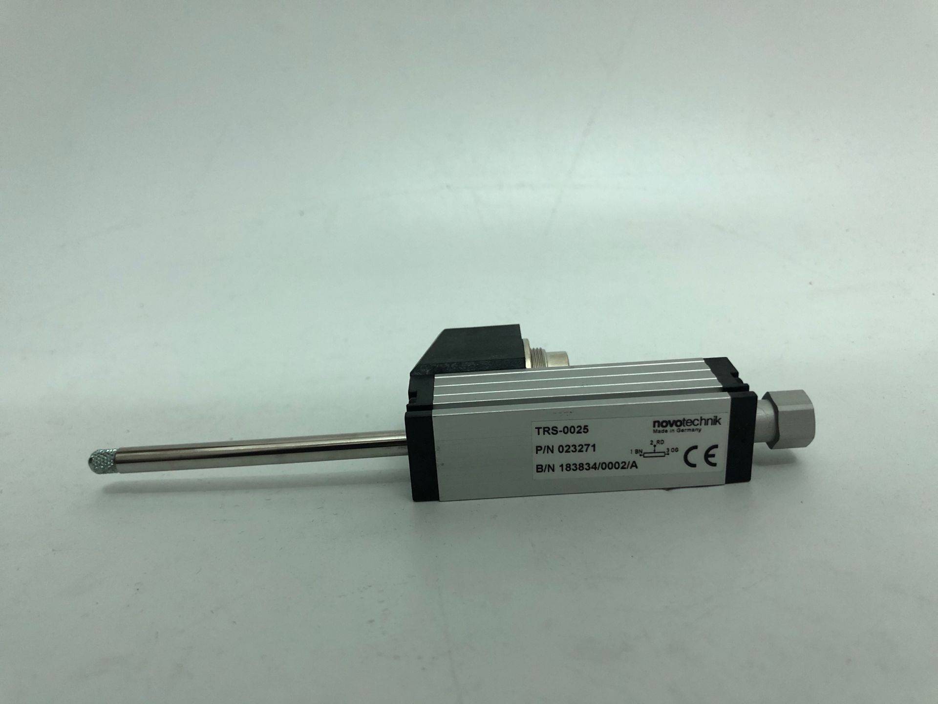 trs0050直线位移传感器德国novo电子尺
