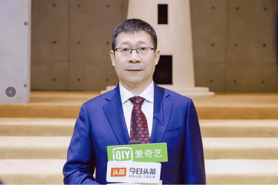 突破与自由民族服装定制品牌隆庆祥2023春夏新品发布会“自由之境”圆满举办CQ9电子 CQ9传奇电子(图10)