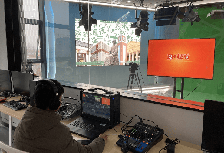 从传统到融合：演播室在校园电视台中的转变与创新