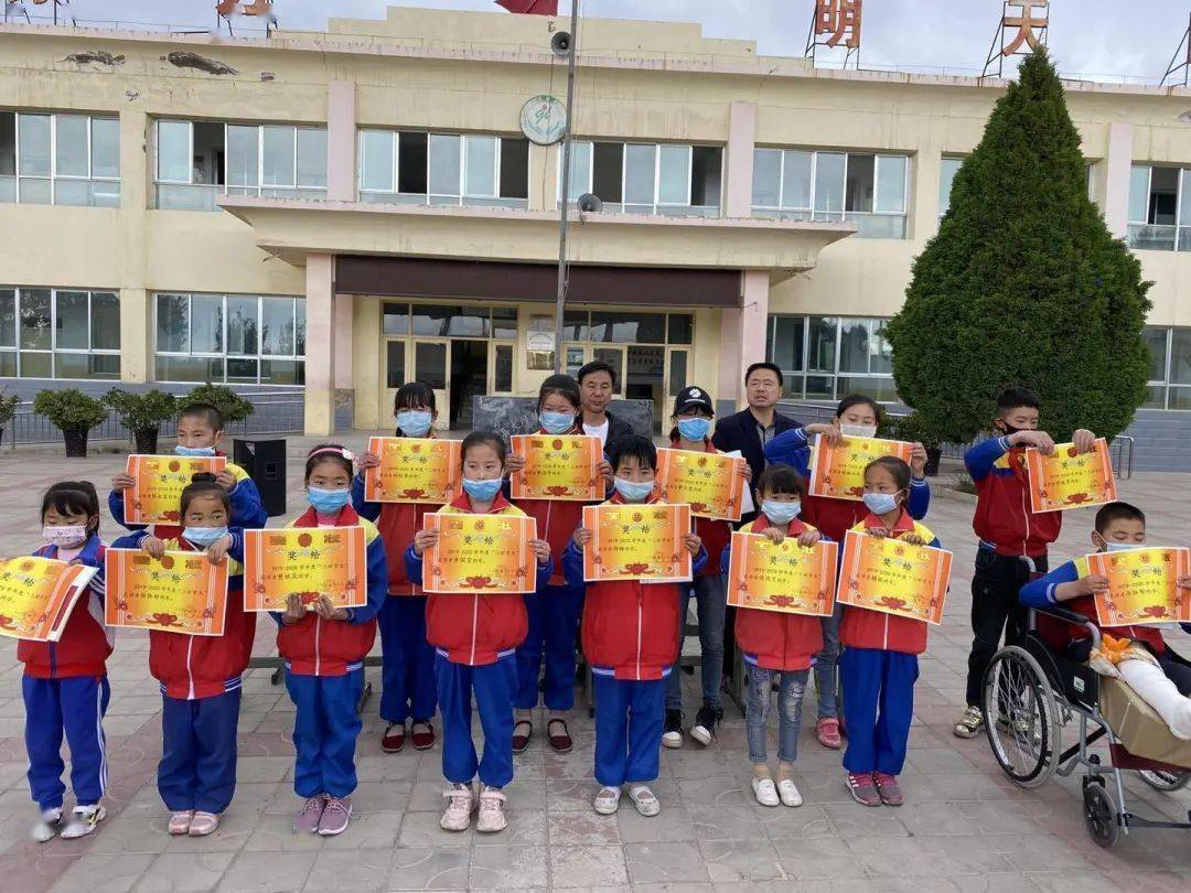 永登县2020年gdp_中国gdp变化图(2)