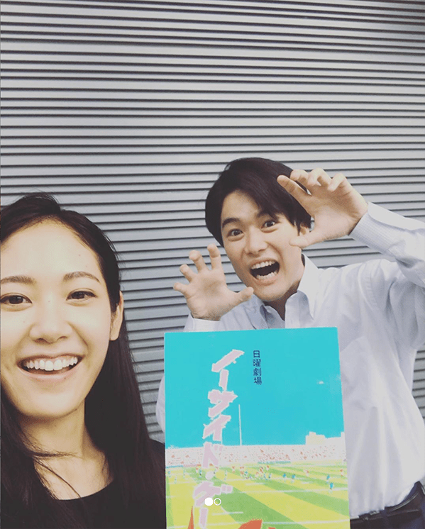 她俩要演百合片?我太可以了!