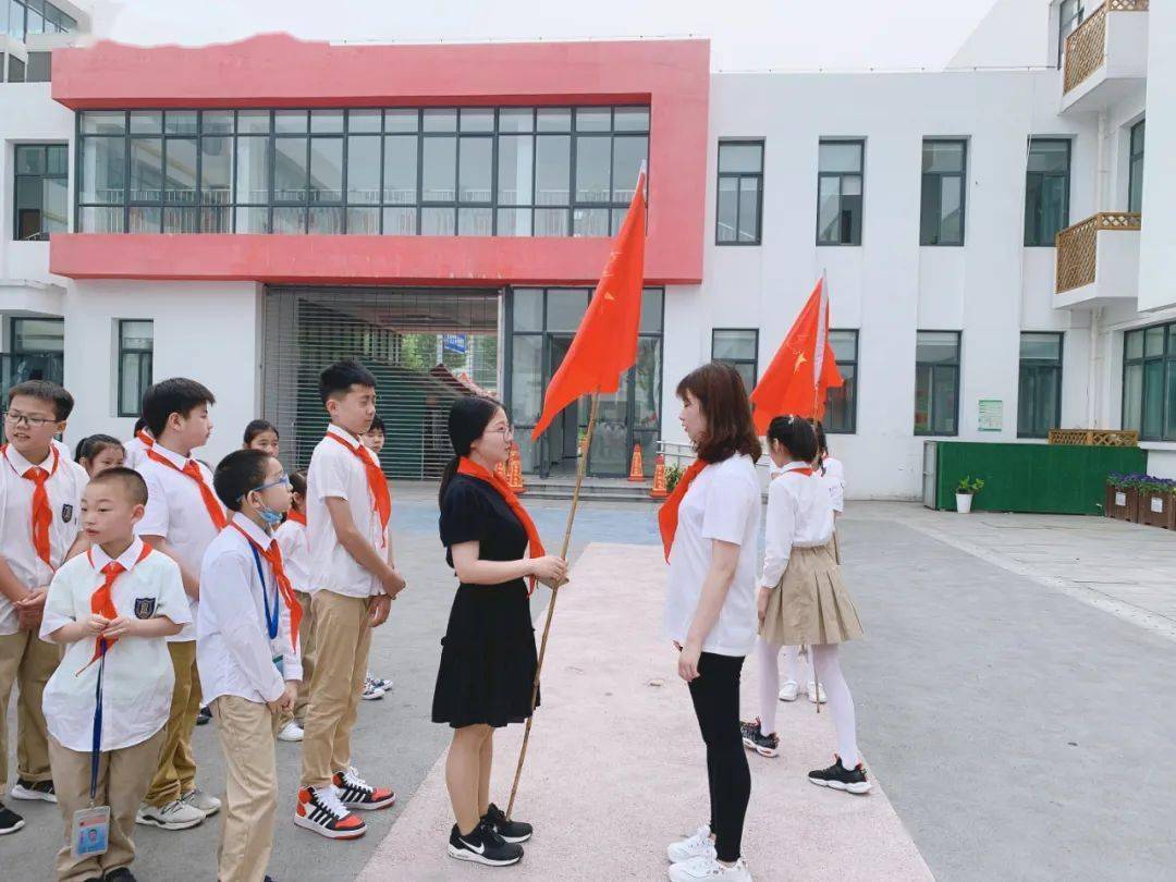 海门中南国际小学"红领巾,我为你自豪"入队仪式