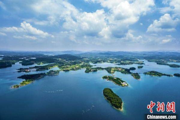 湖北荆门漳河水库. 袁昌新 摄