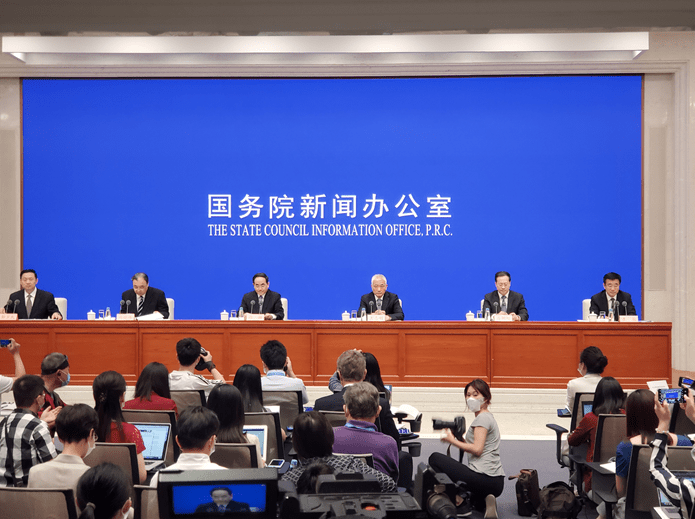 中方|外交部：中方在世卫大会宣布的五大举措正在落实，已向世卫组织提供两批共5000万美元现汇援助