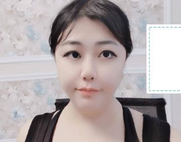 乔碧萝榜一事件再现:土豪给女主播刷了5w,实则人妇?直接退网_草莓