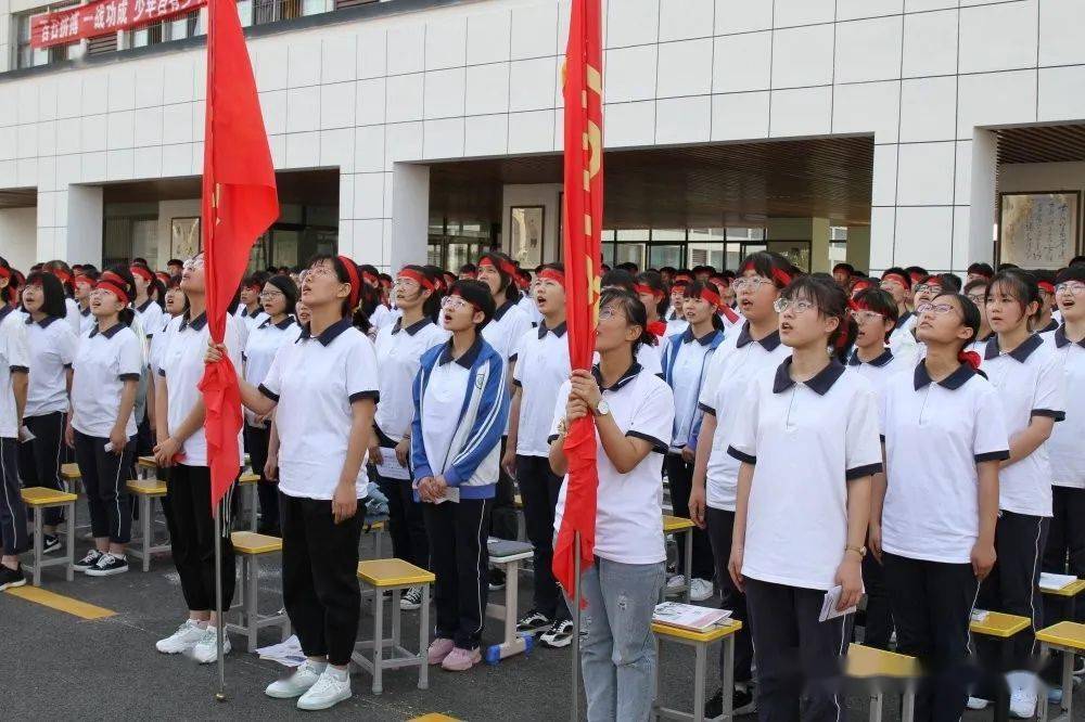 昨天(6月8日)上午7:30 临泉县新汇英高级中学 (衡水一中临泉分校)