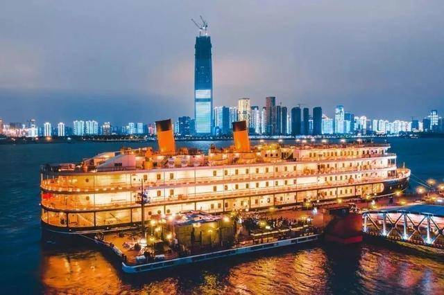 武汉10月份经济总量_武汉经济技术开发区(3)