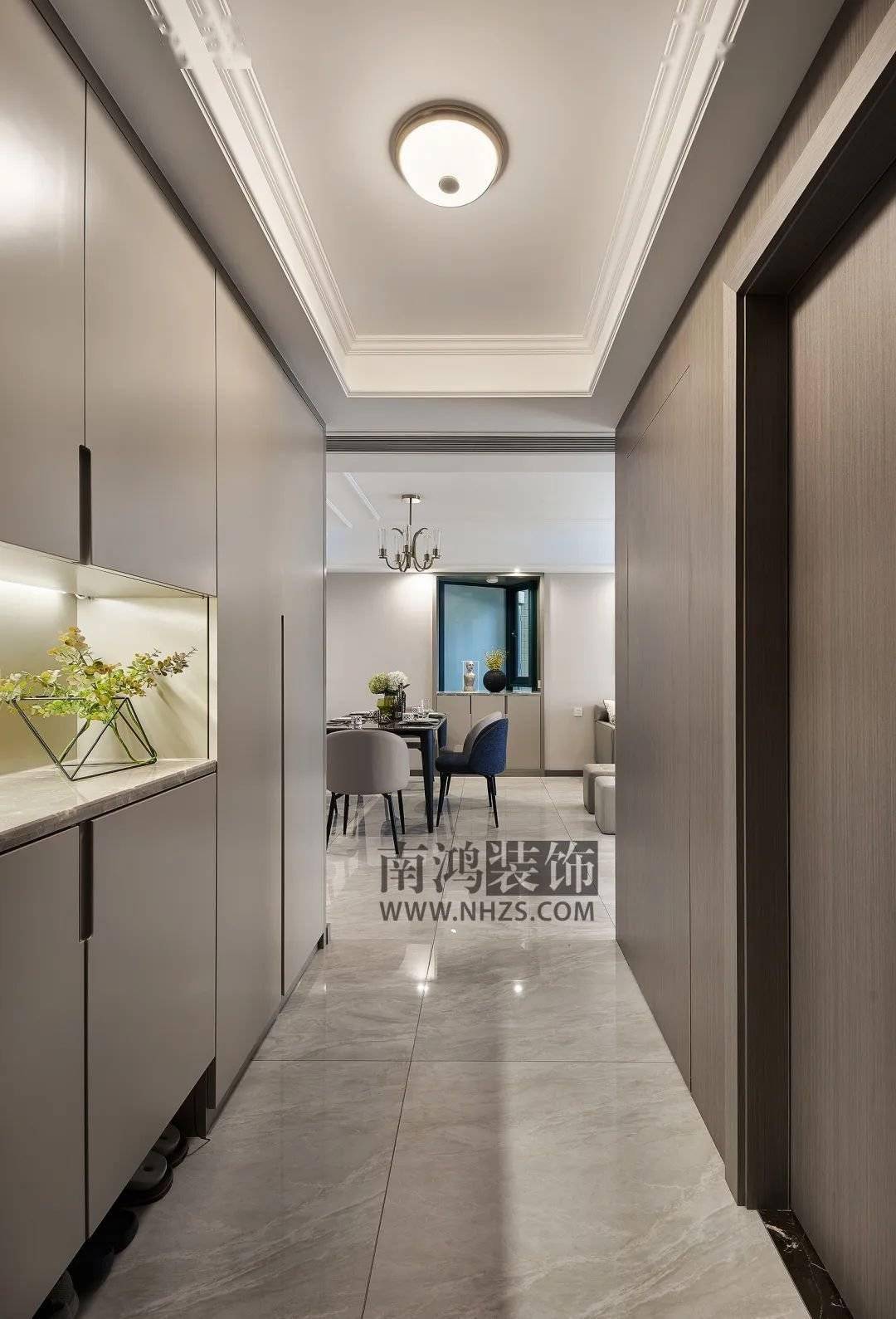 入户玄关设计轻奢风 4f7e3eaa913d479a8328e8eaae81e2b7.jpeg