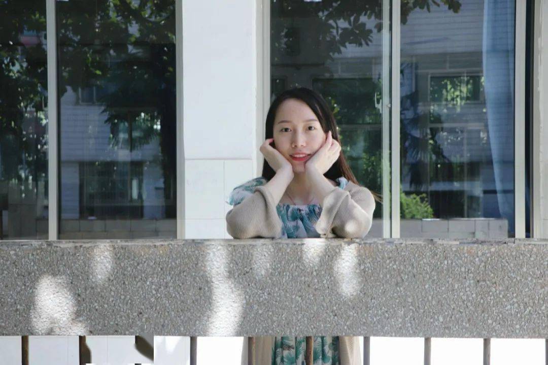山那边原唱歌词曲谱